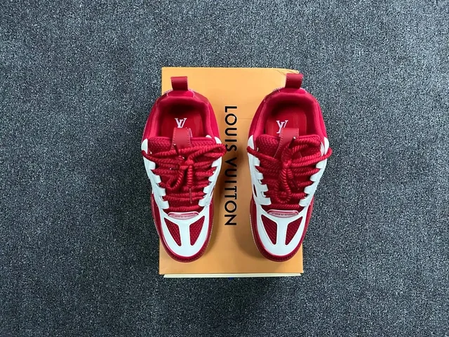 Кроссовки LV SKATE реплика - Обувь в Неизвестно