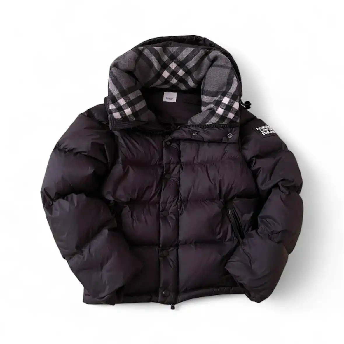 Продам джинсы Ksubi, ZARA и пуховик Burberry