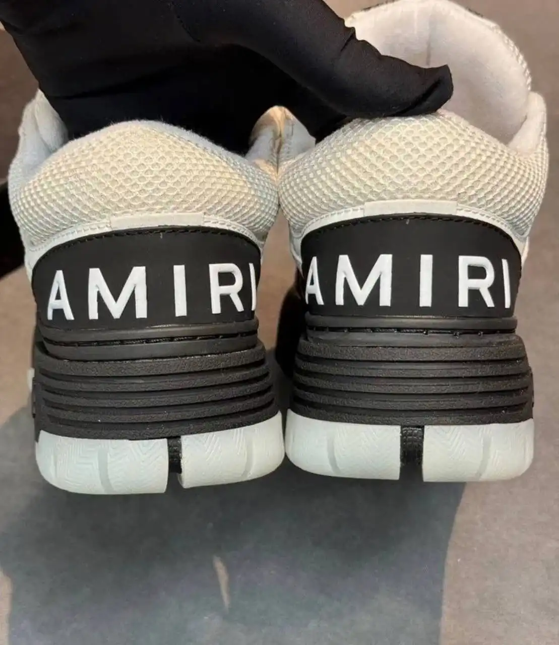 Продажа новых реплик обуви AMIRI MA-1 и Jordan 4 Frozen Moments - Обувь (Одежда) в Неизвестно