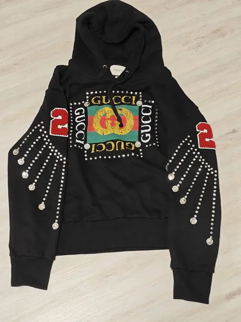 Gucci hoodie logo diamond размер M - частное объявление в Курск