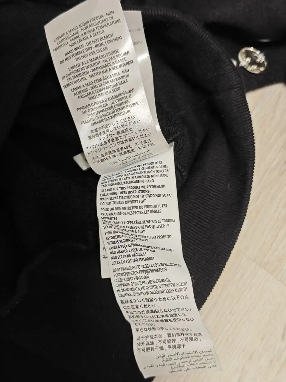 Gucci hoodie logo diamond размер M - Верхняя одежда (Одежда) в Курск