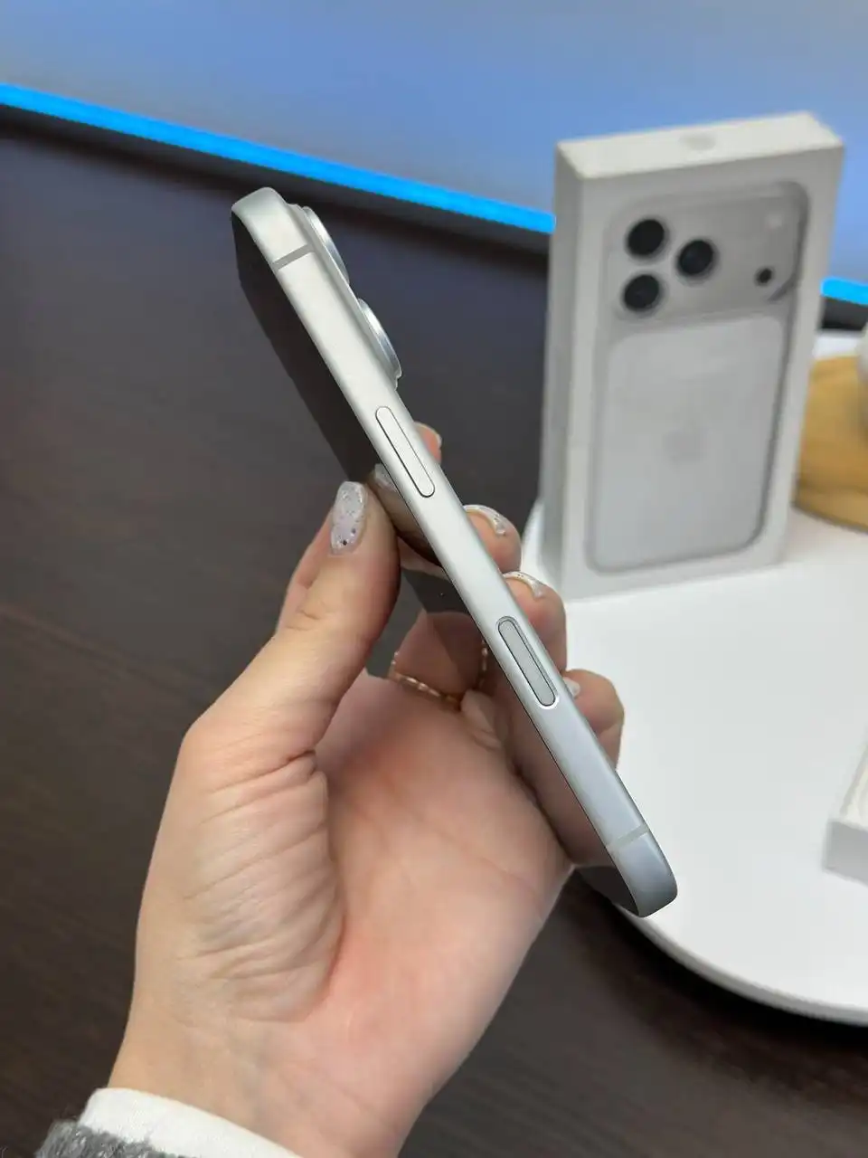 iPhone 17 Pro Silver 512Gb - Смартфоны (Электроника) в Курск