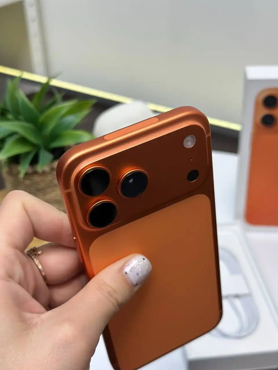 iPhone 17 Pro Max Cosmic Orange 512Gb - Смартфоны (Электроника) в Курск