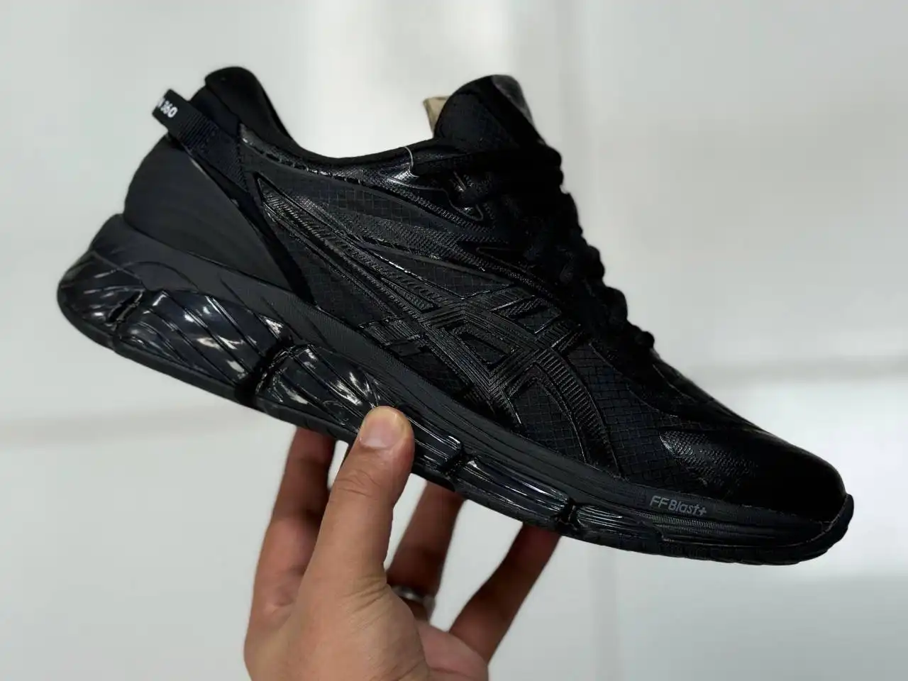 Зимние скидки на кроссовки лучшие копии - Обувь (Барахолка) в Курск