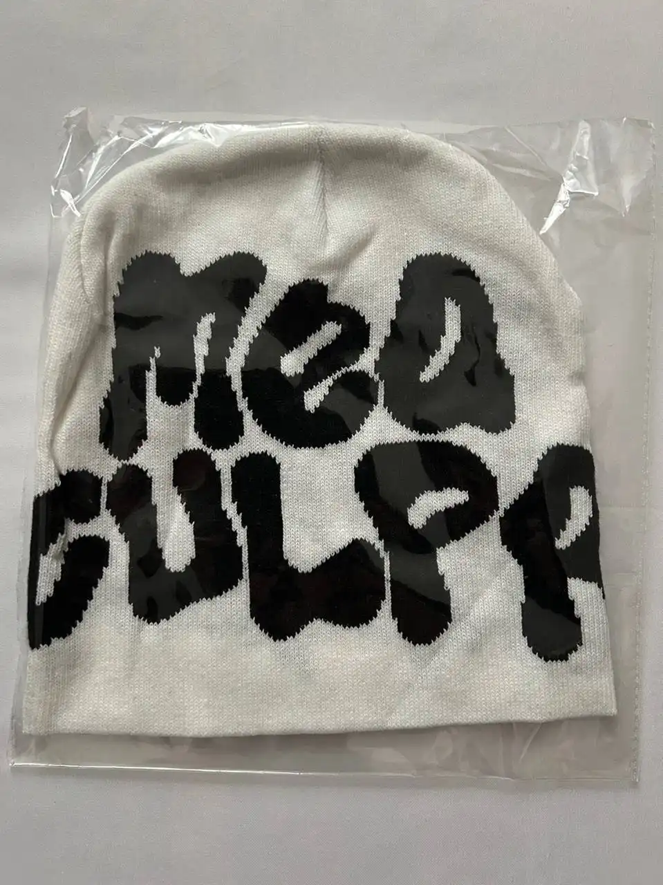 Продам шапки Mea Culpa - Головные уборы (Одежда) в Курск