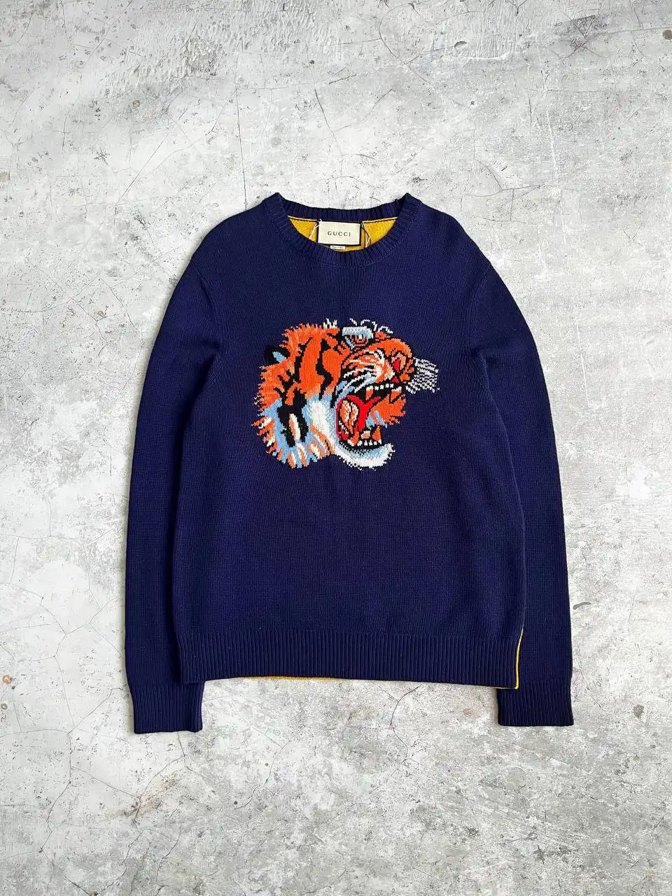 Свитера Gucci: intarsia wool и Bee Embroidered - Свитеры (Одежда) в Новосибирск