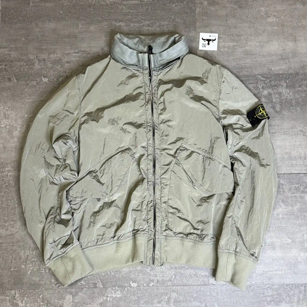 Бомбер Stone Island размер L - Верхняя одежда (Одежда) в Курск