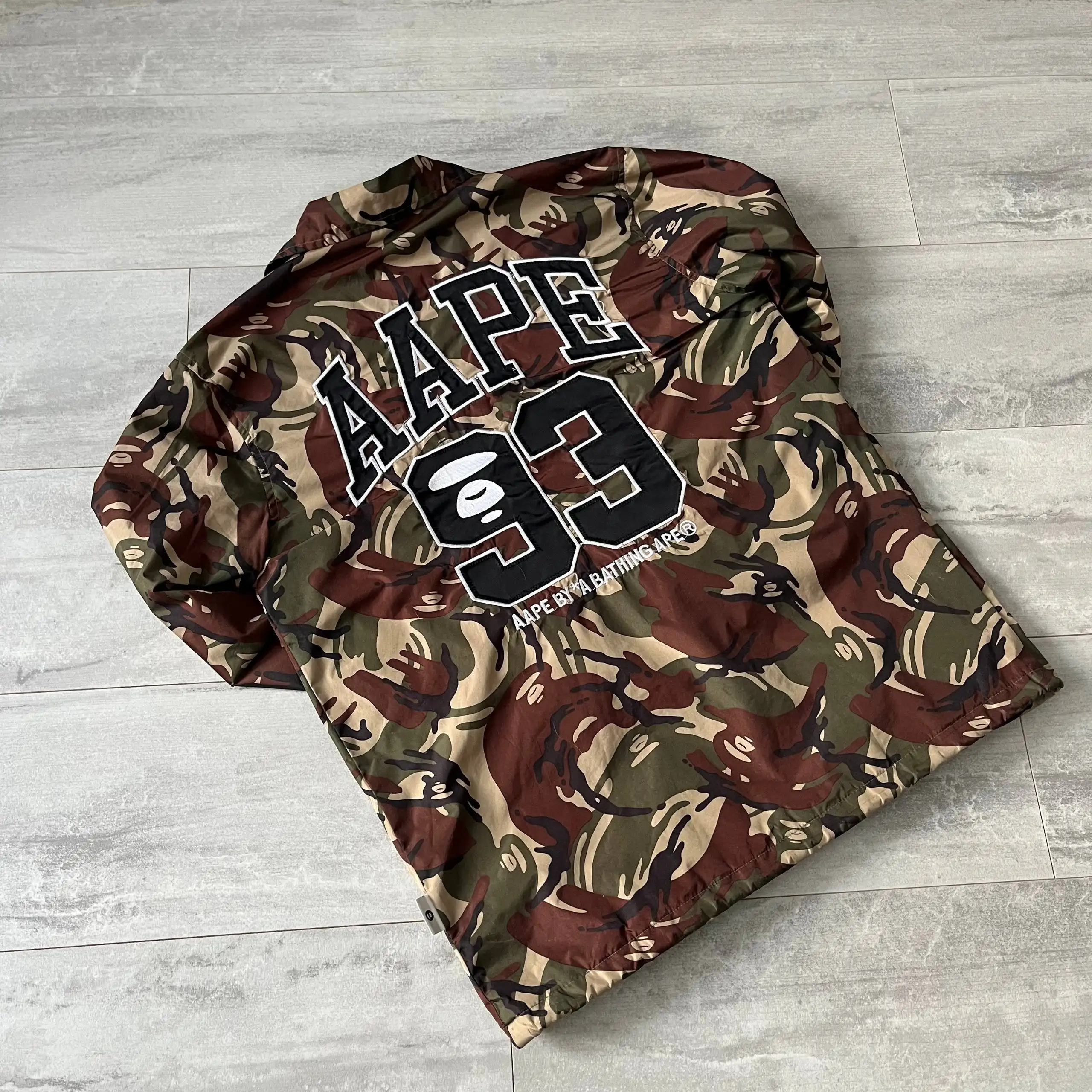 Продажа брендовой одежды Ape/Aape - Верхняя одежда и свитшоты (Одежда) в Курск