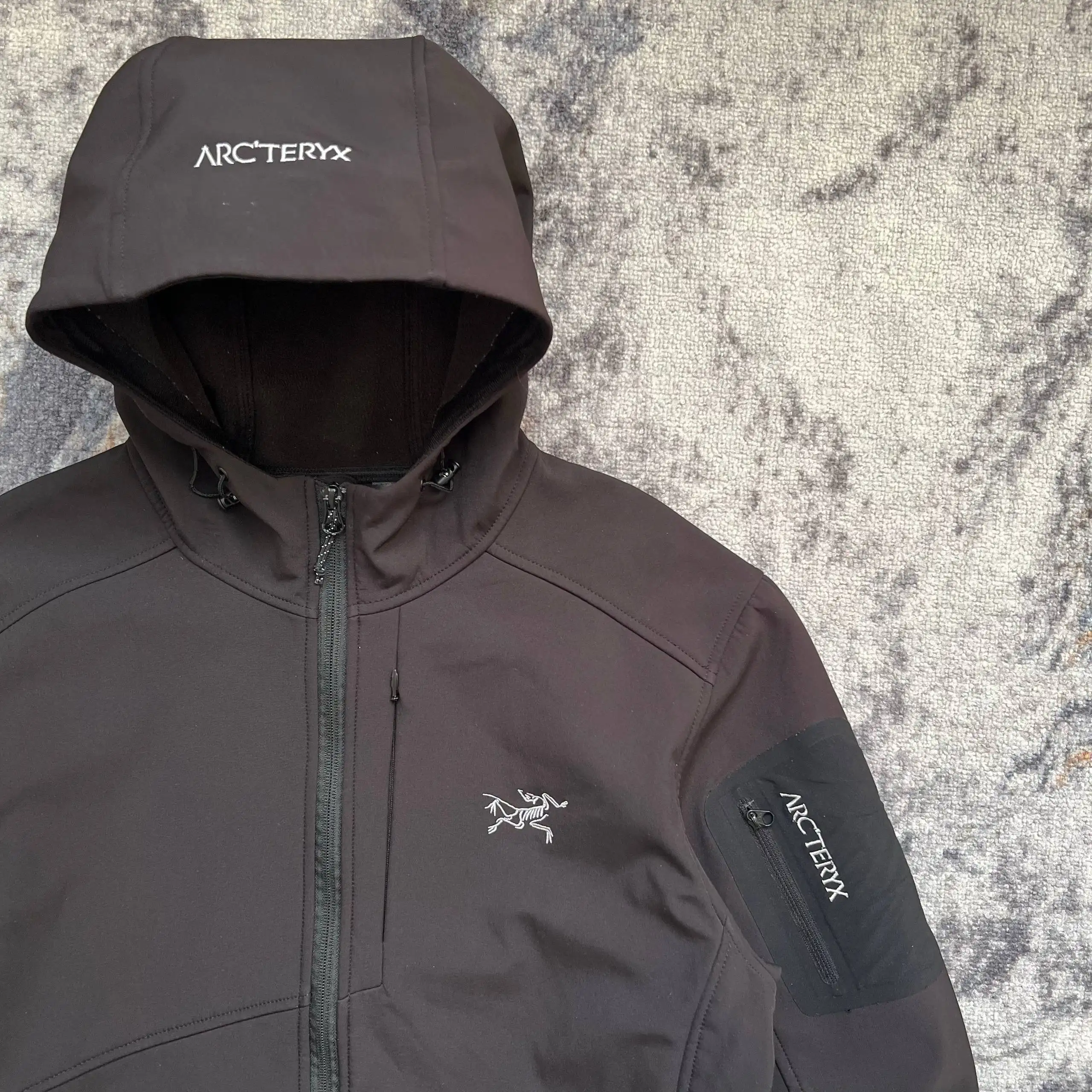 Куртка Arcteryx SoftShell - Верхняя одежда (Одежда) в Ульяновск