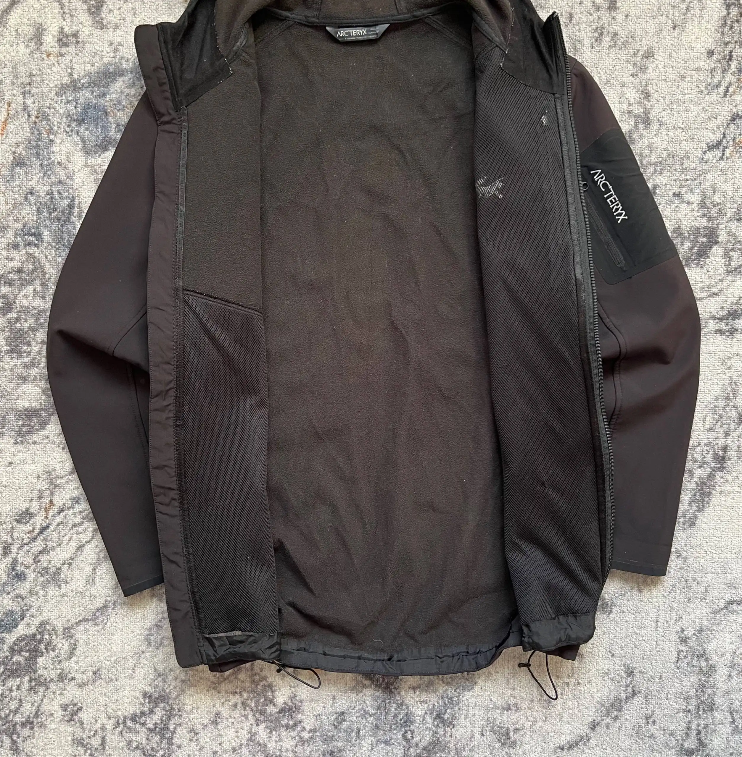 Куртка Arcteryx SoftShell - Верхняя одежда (Одежда) в Ульяновск
