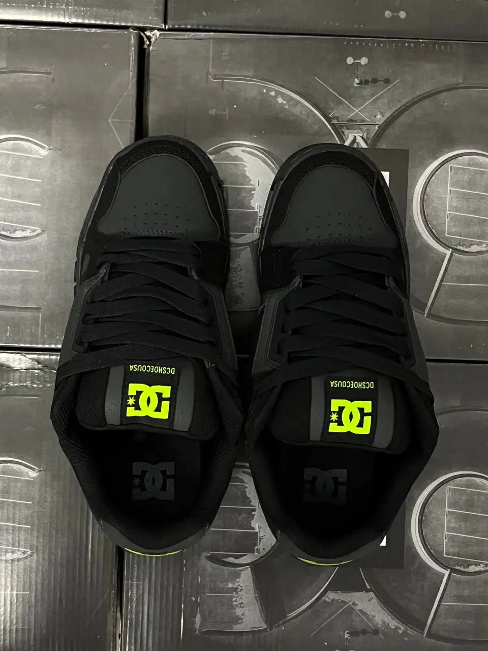 Кроссовки DC Shoes Stag, Salomon XT-6, Nike Air Max Plus Drift - Обувь (Одежда) в Курск