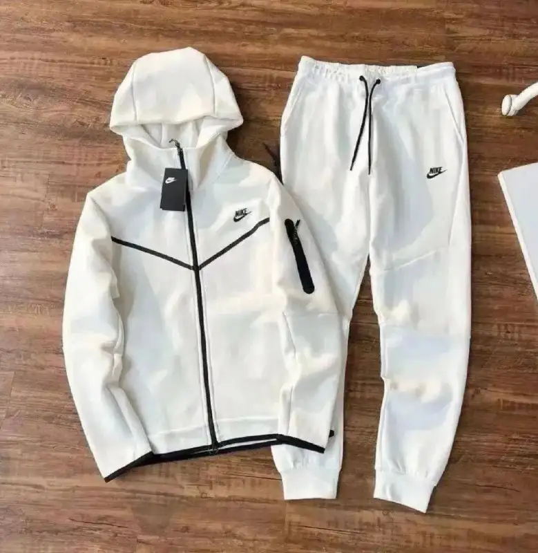 Продажа брендовой одежды, обуви и аксессуаров в Курске - Одежда в Курск