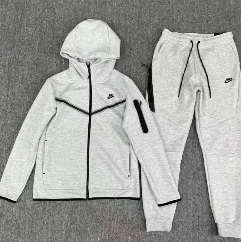 Продажа брендовой одежды, обуви и аксессуаров в Курске - Одежда в Курск