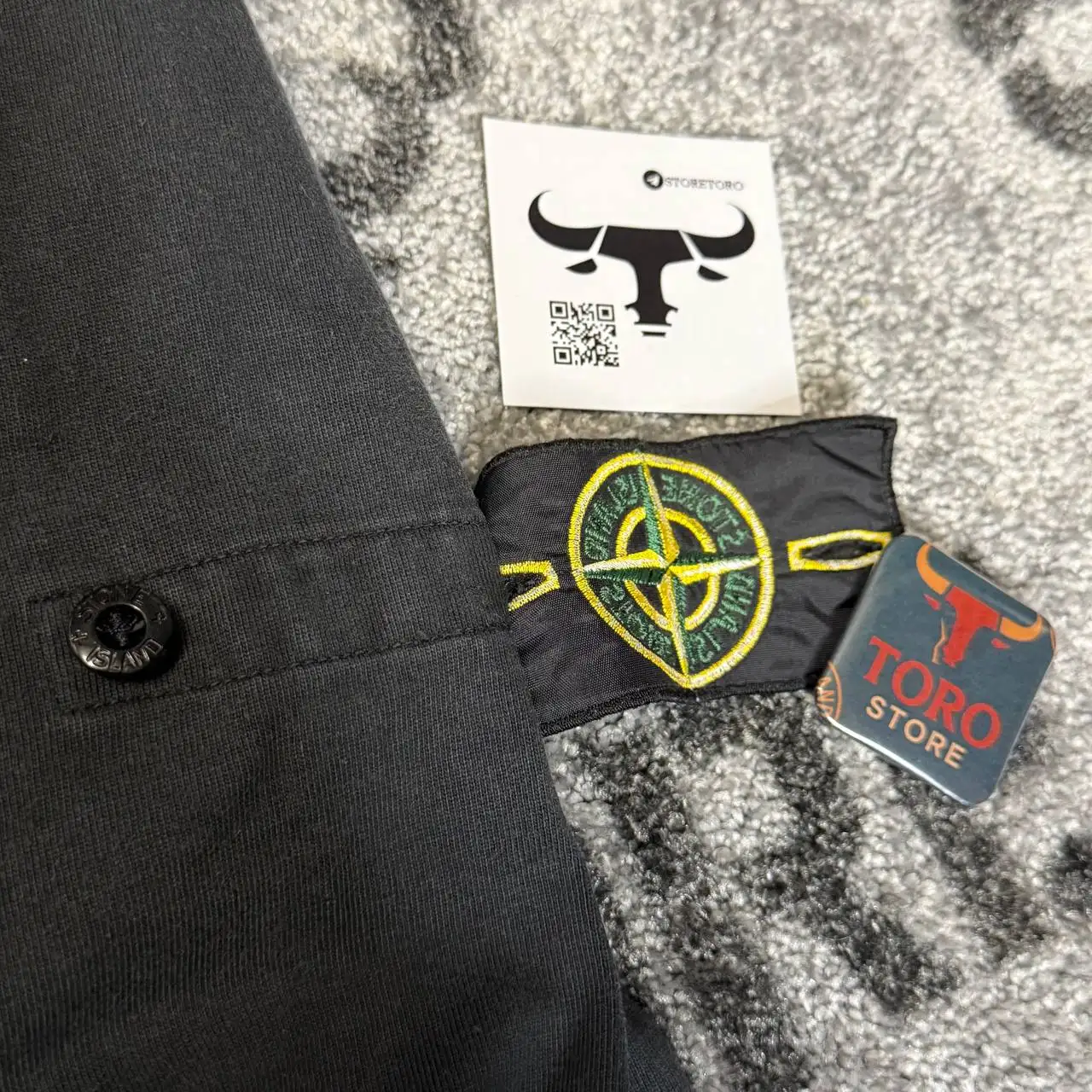 Свитшот Stone Island размер L - Свитшоты (Одежда) в Курск