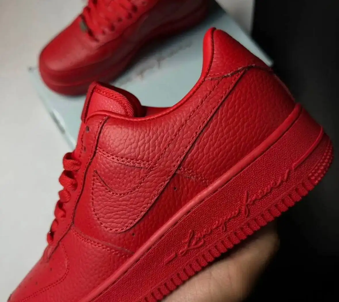 Продажа новых люксовых реплик кроссовок Nike, Louis Vuitton, Air Jordan - Обувь (Одежда) в Неизвестно