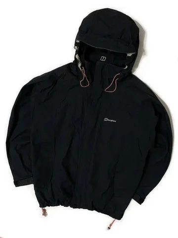 Berghaus AquaFoil Jacket, размер M, состояние 9/10 - Верхняя одежда в Курск