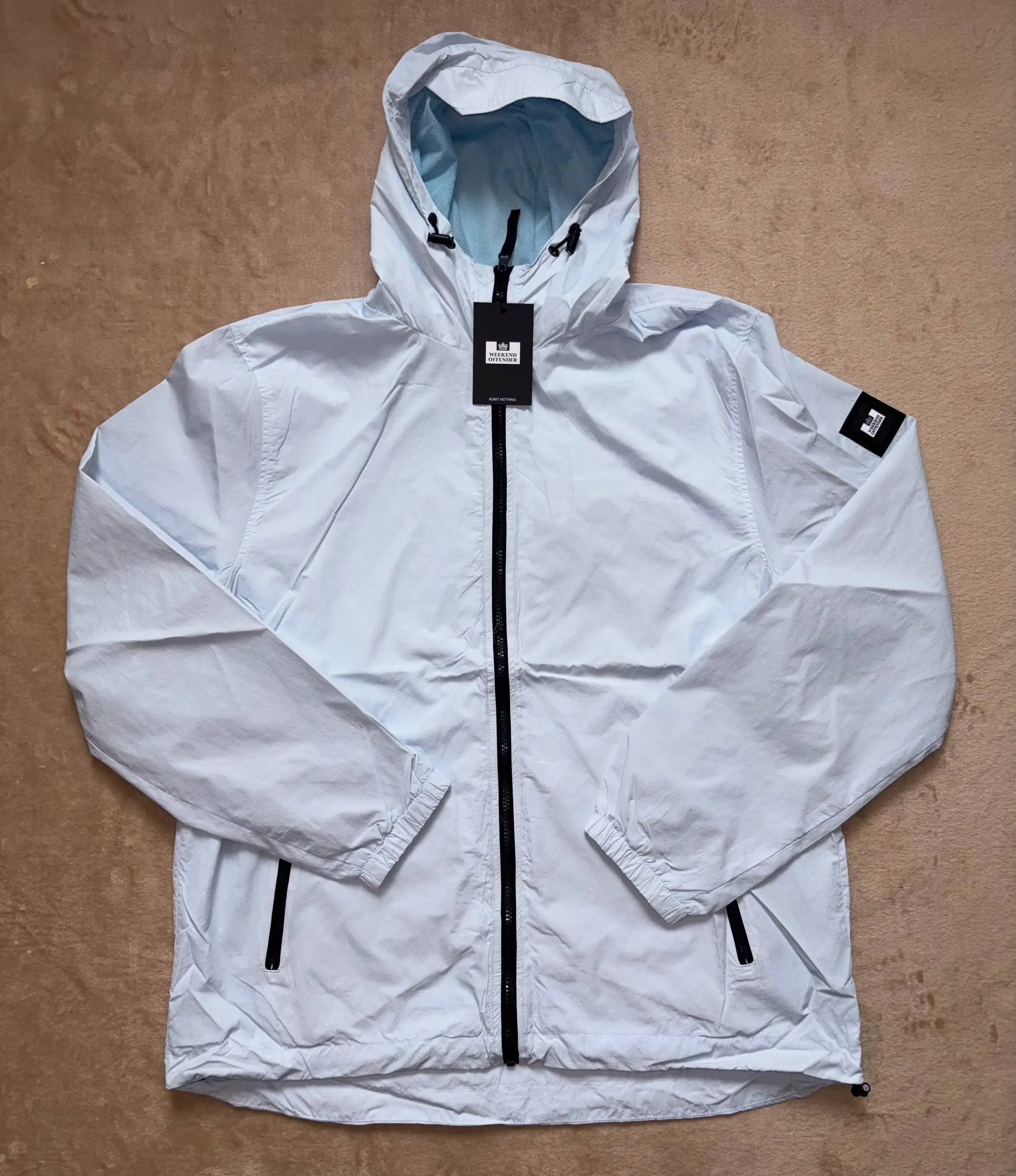 Ветровка для весны - Верхняя одежда (Одежда) в Курск