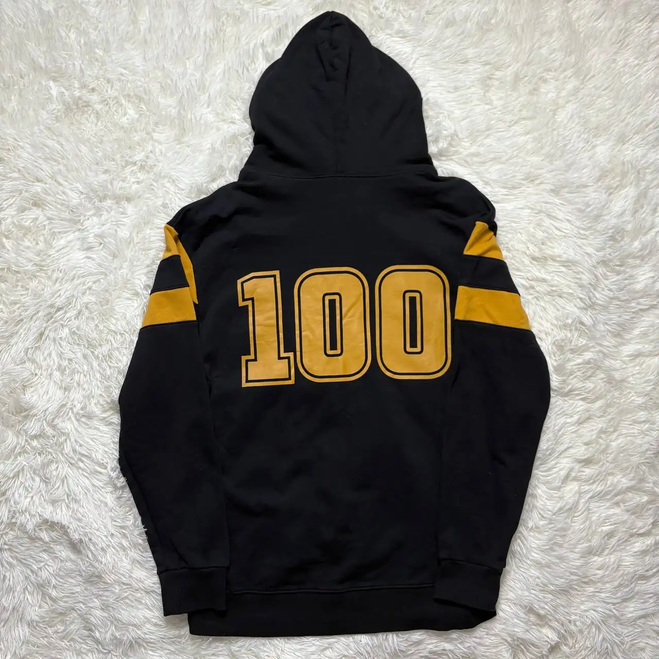 Gucci hoodie размер M - Куртки и худи (Одежда) в Курск