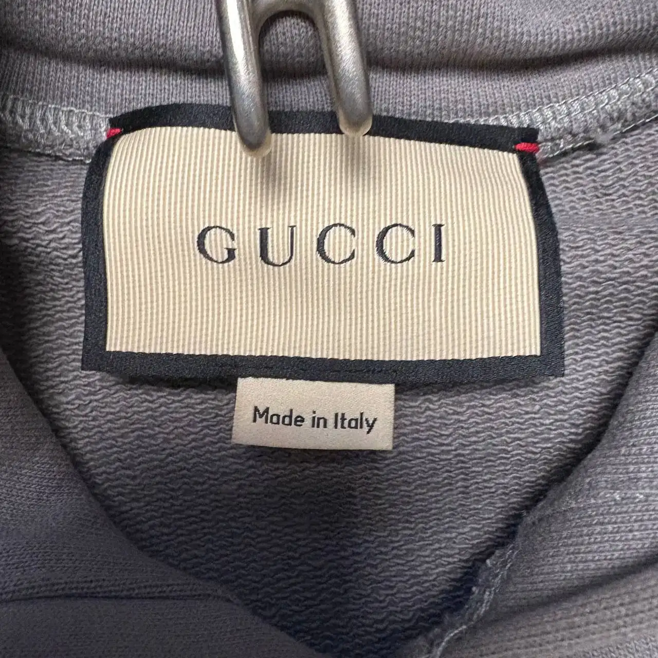 Толстовка Gucci reflective размер M - Толстовки (Одежда) в Курск