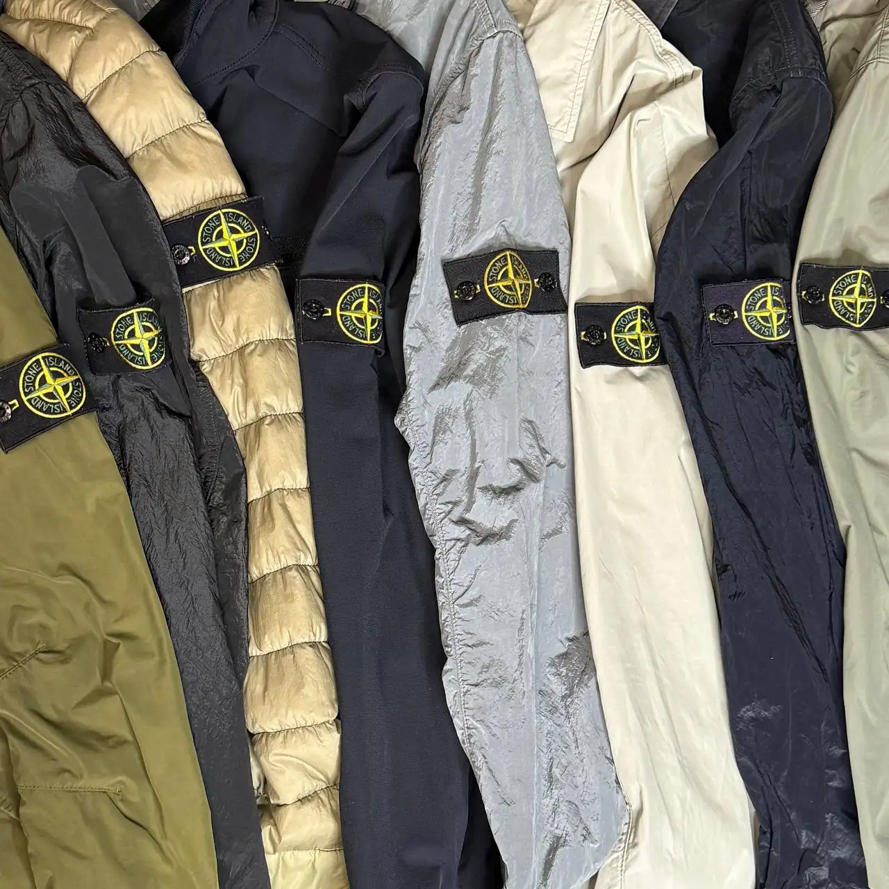 Куртки и бомберы Stone Island - Верхняя одежда (Одежда) в Курск