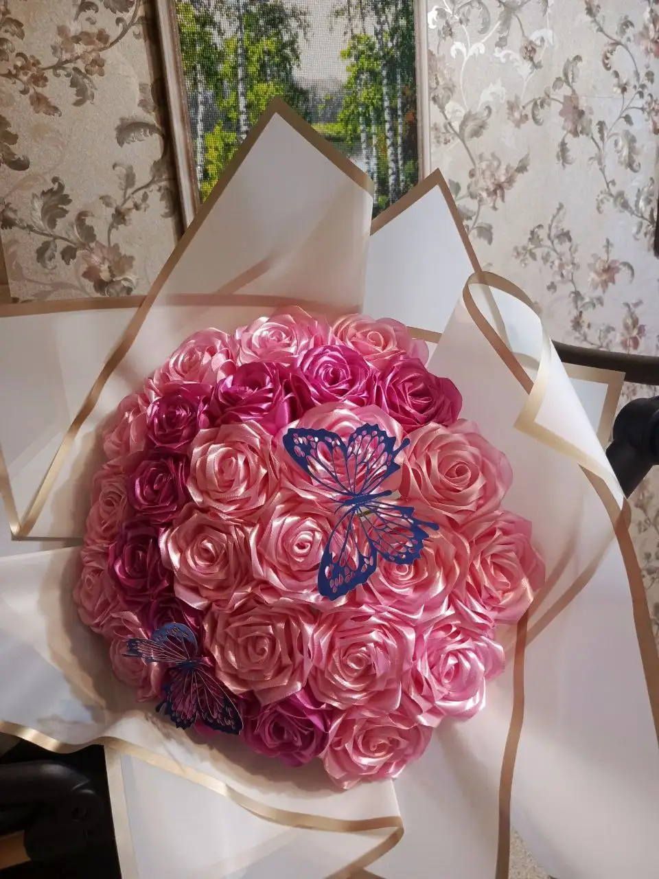 Продам атласные розы - Рукоделие (Хобби и отдых) в Курск