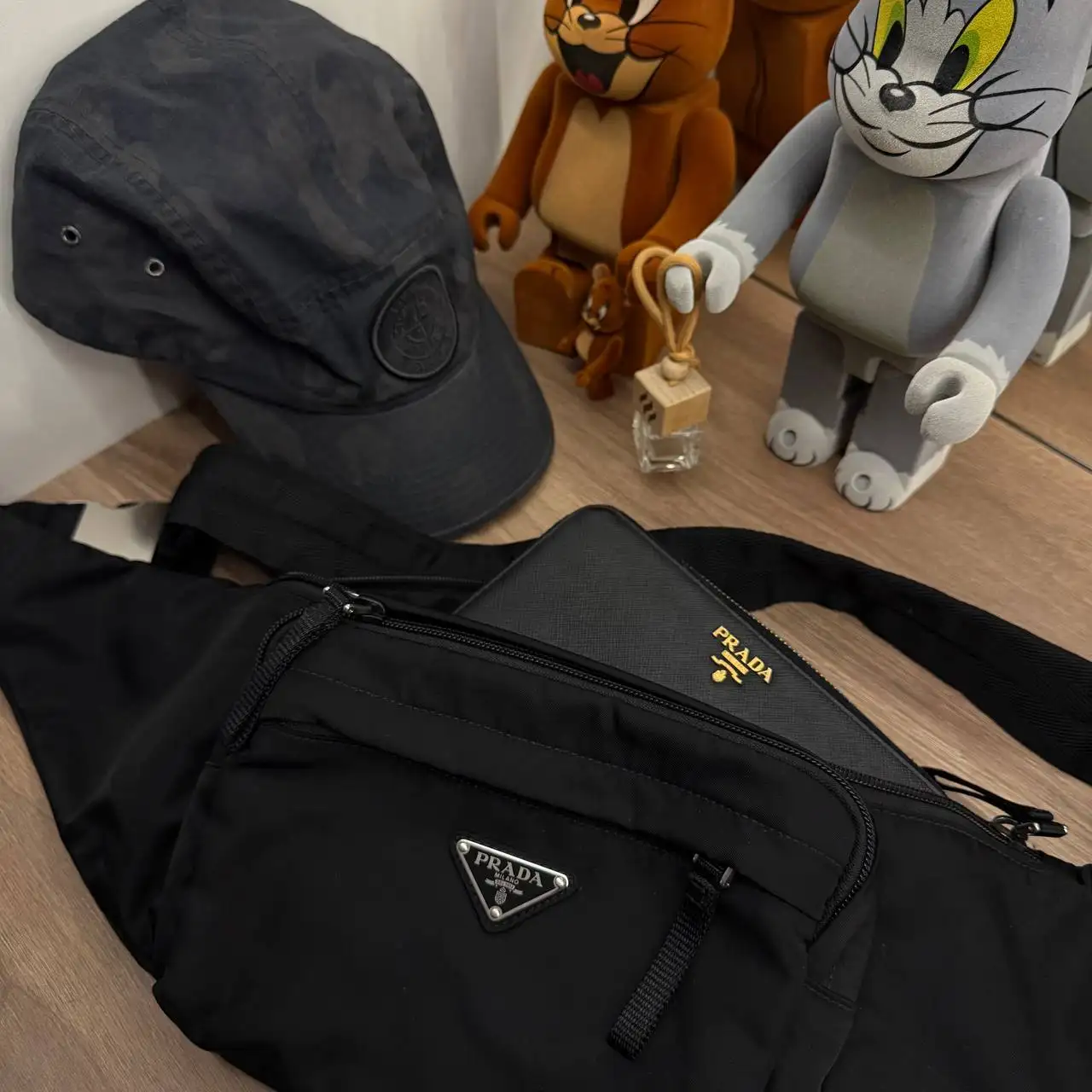 Барахолка: одежда и обувь в наличии и под заказ - Одежда и обувь (Барахолка) в Курск