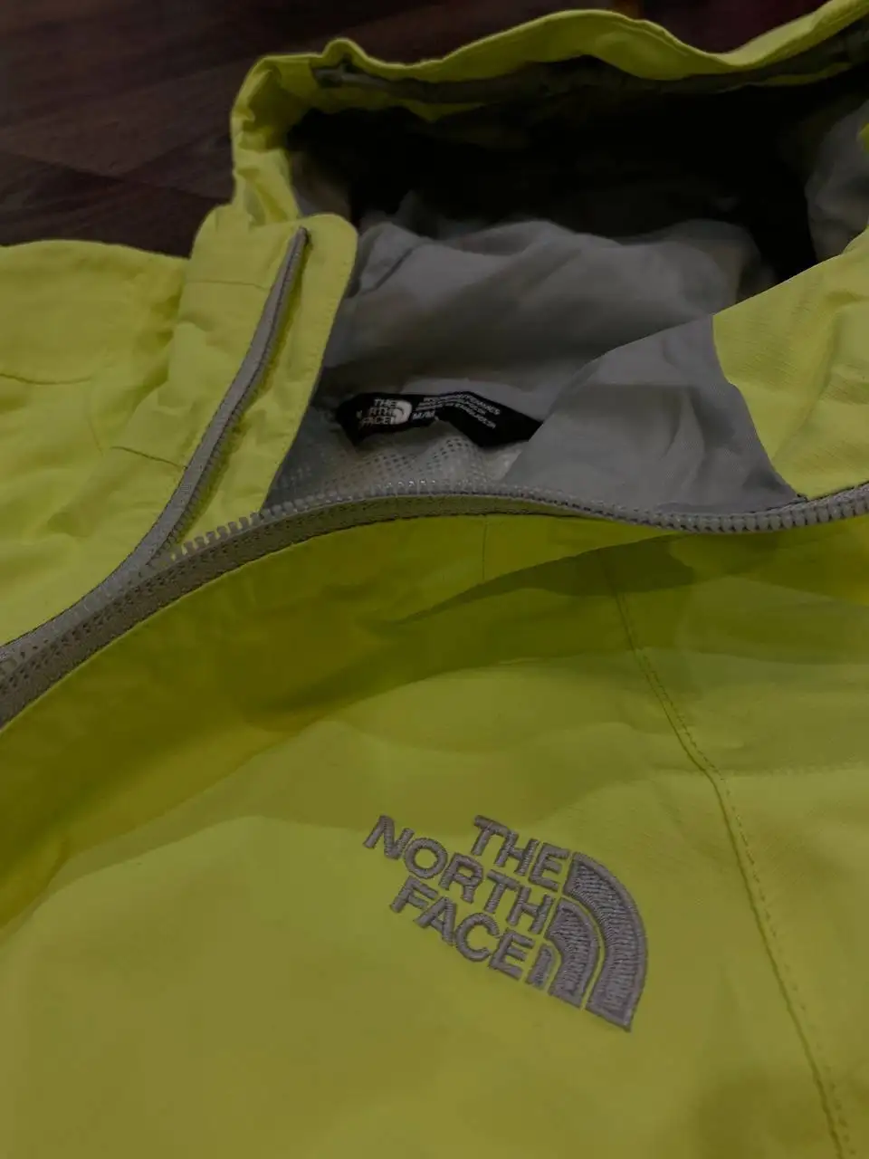 Ветровка The North Face Gore-Tex размер S/M - Верхняя одежда (Одежда) в Курск