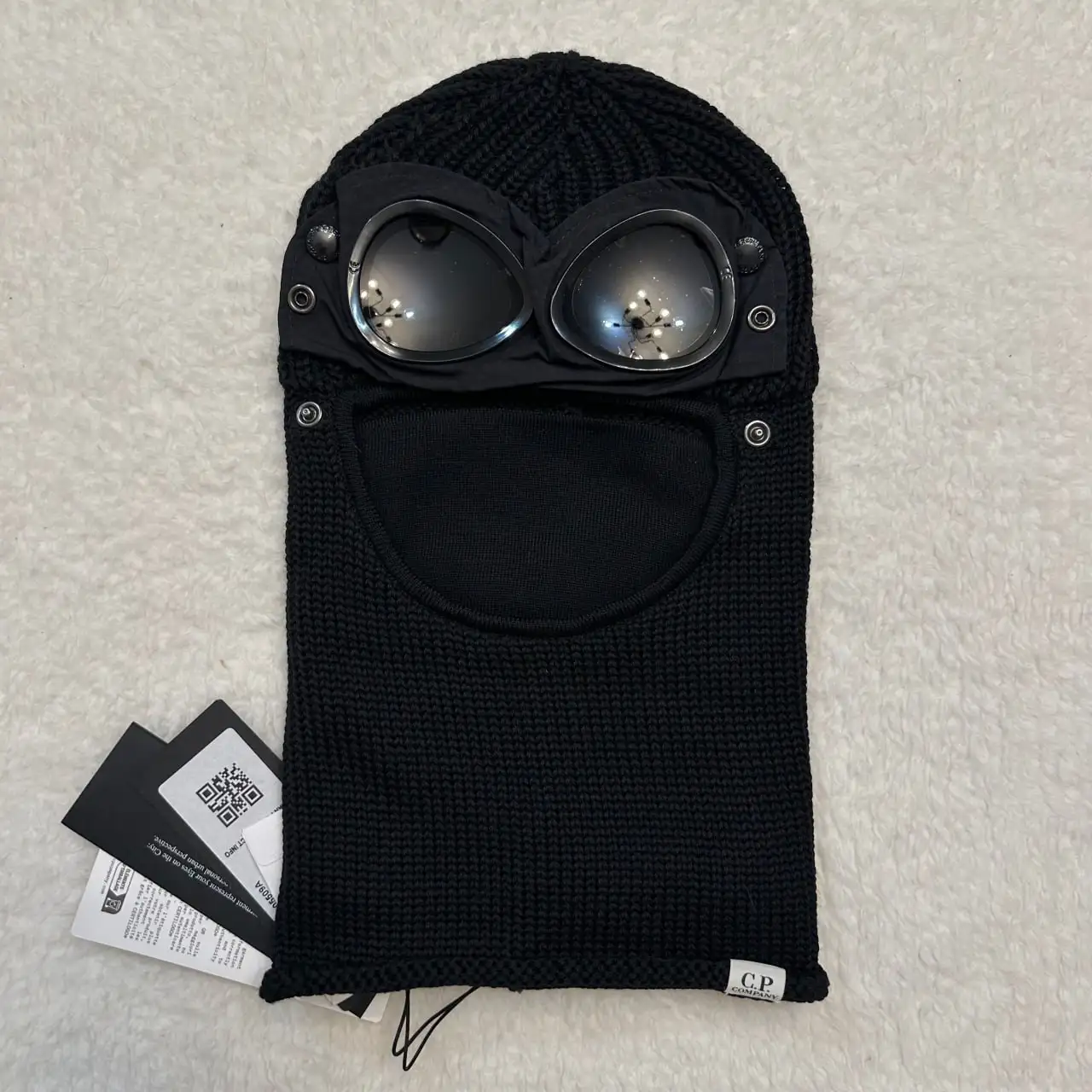 C.P. Company Sky Mask Extrafine Merino Wool Balaclava - Головные уборы (Одежда) в Курск