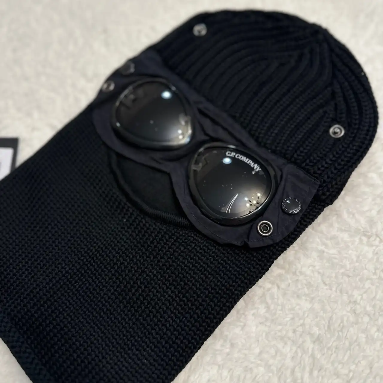 C.P. Company Sky Mask Extrafine Merino Wool Balaclava - Головные уборы (Одежда) в Курск