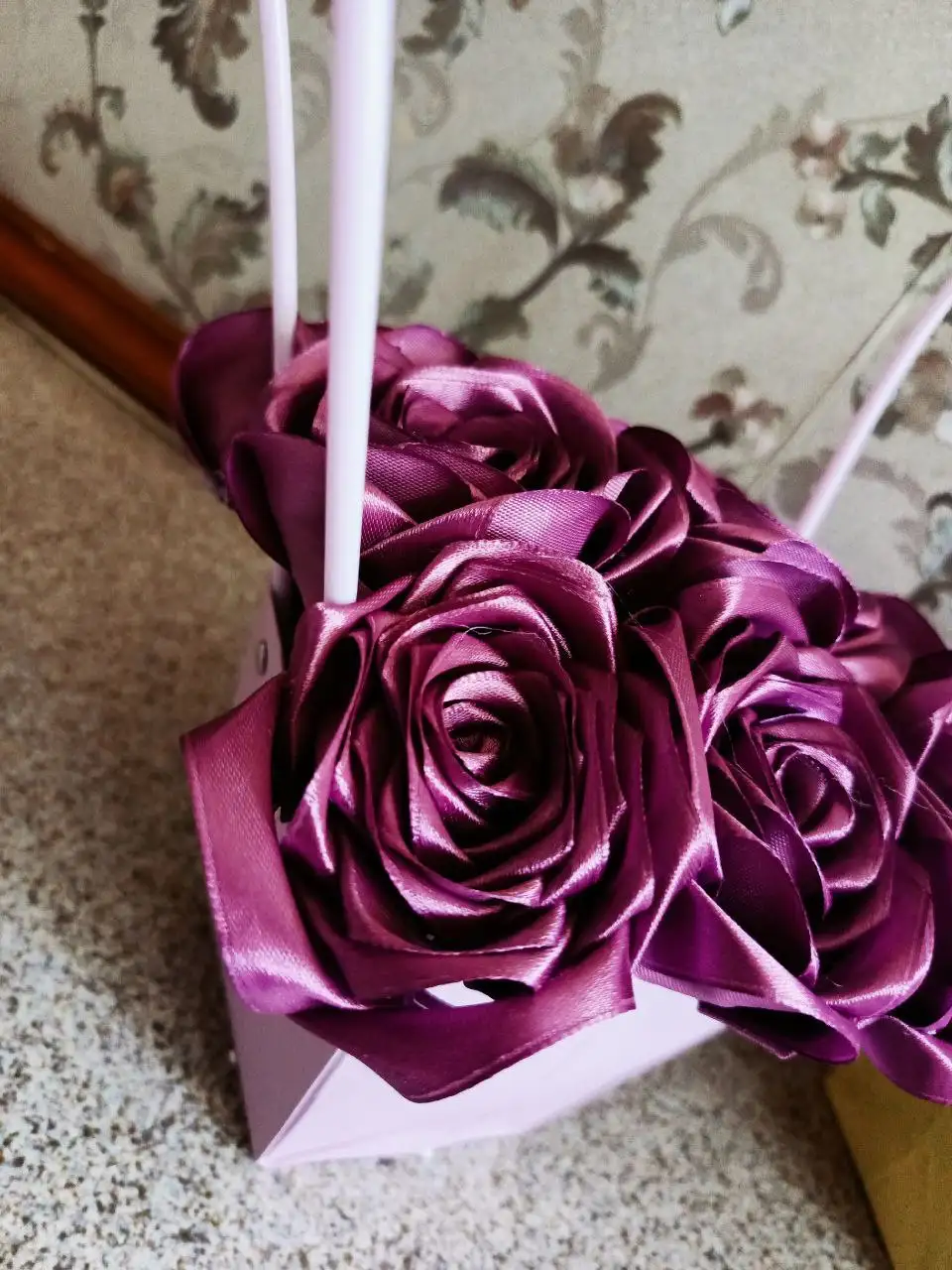 Продажа атласных роз - Барахолка в Курск