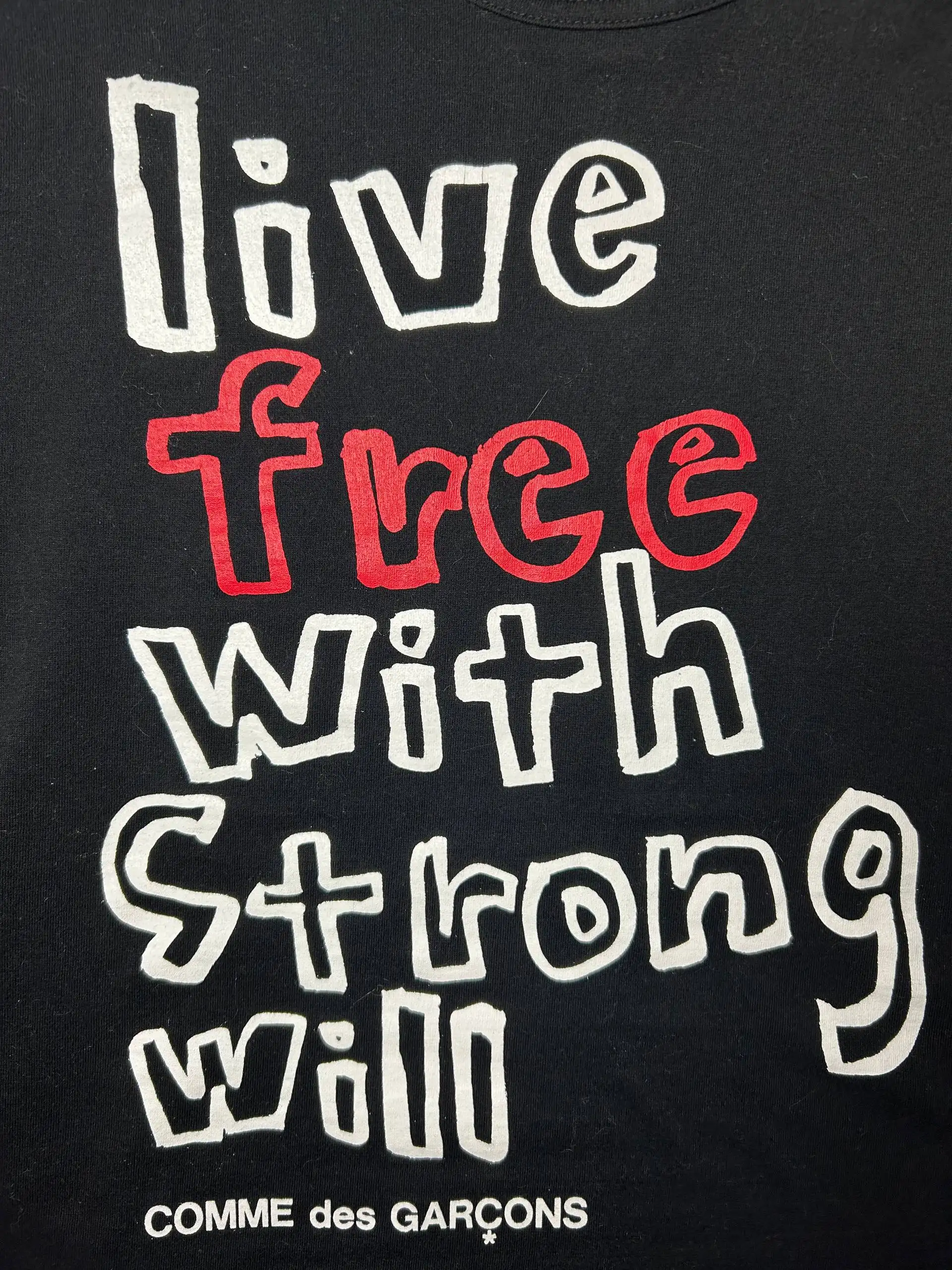 Футболка COMME des GARÇONS размер S - Футболки (Одежда) в Курск