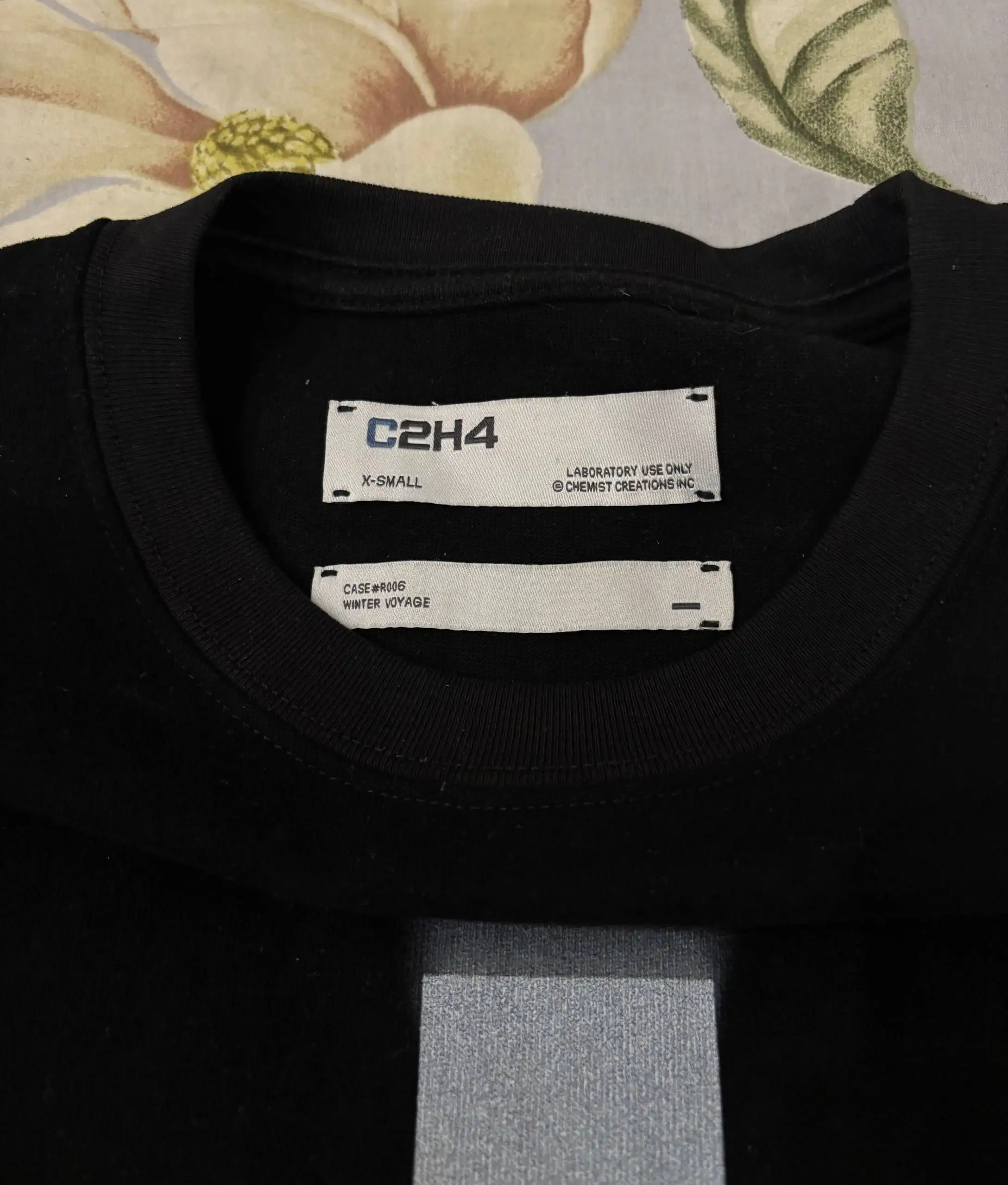 Футболка C2H4 оригинал, размер XS/S/M - Одежда в Курск