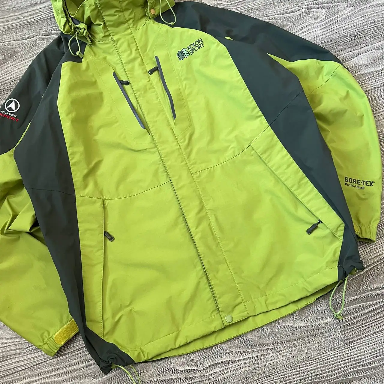 Ветровка Kolon Sport Gore-Tex XL - Верхняя одежда (Одежда) в Курск