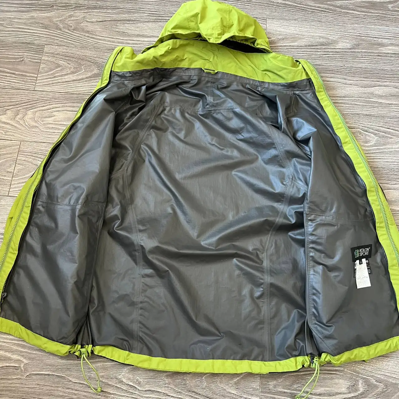 Ветровка Kolon Sport Gore-Tex XL - Верхняя одежда (Одежда) в Курск