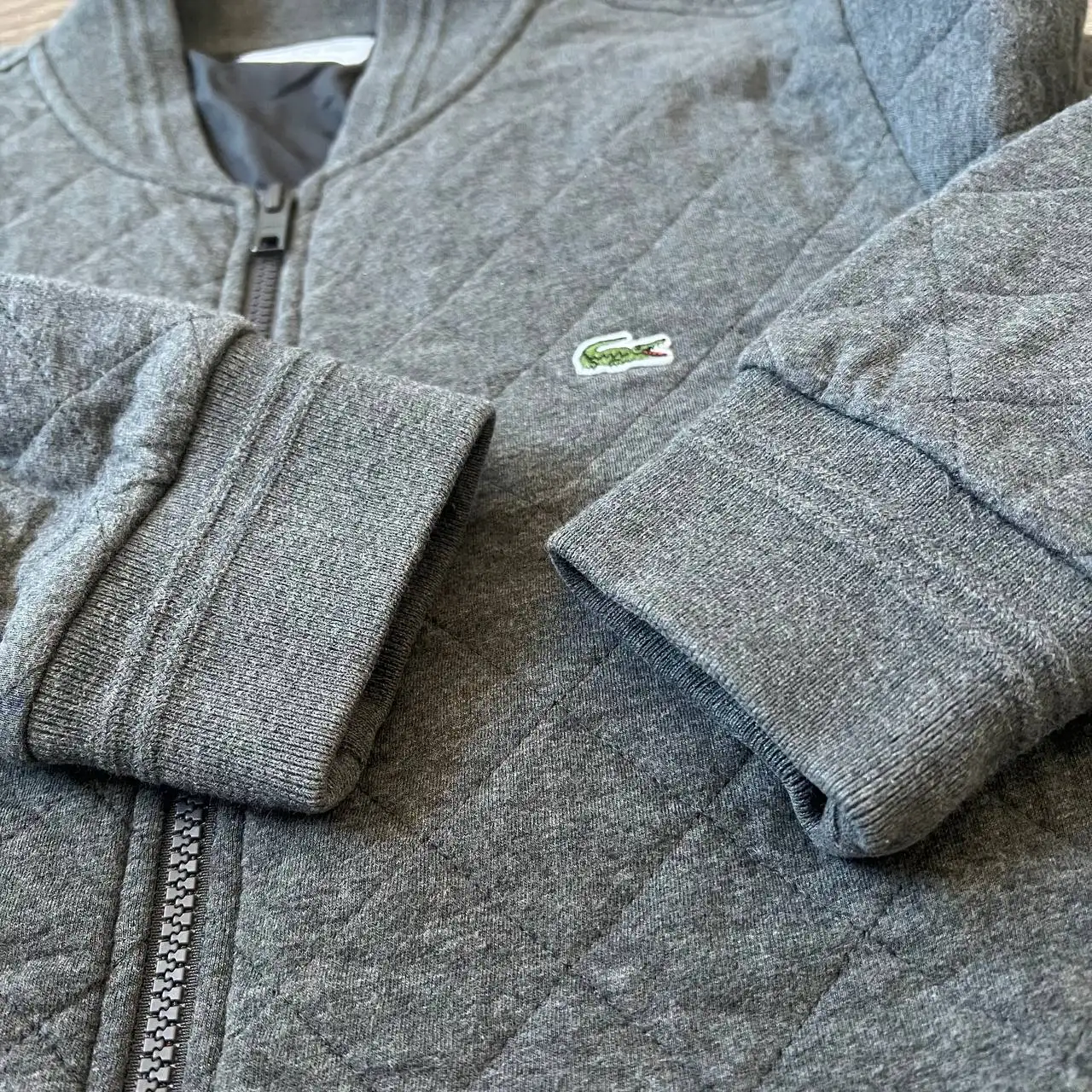 Толстовка Lacoste размер M - Толстовки (Одежда) в Курск