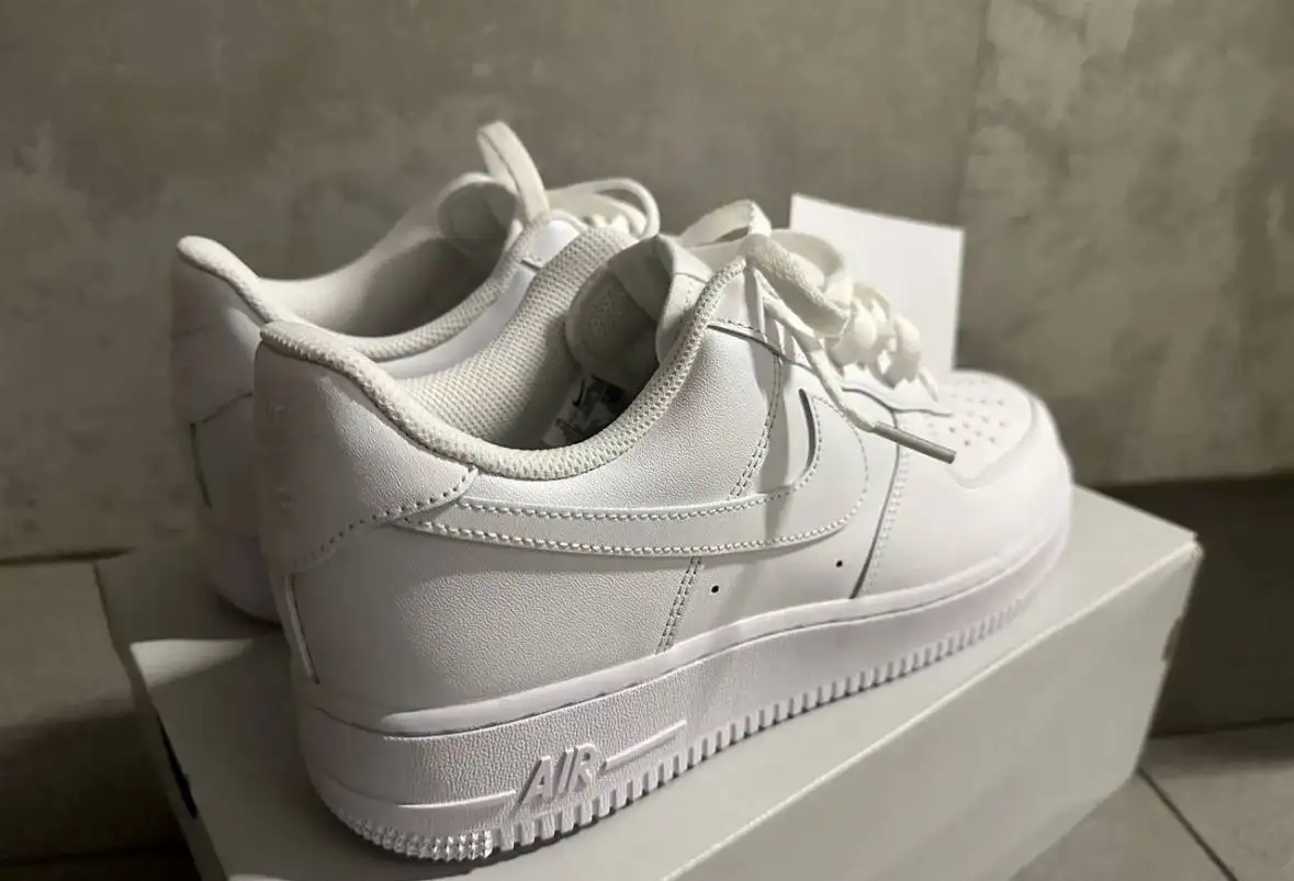 Кроссовки Nike Air Force люксовая реплика - Обувь (Одежда) в Курск