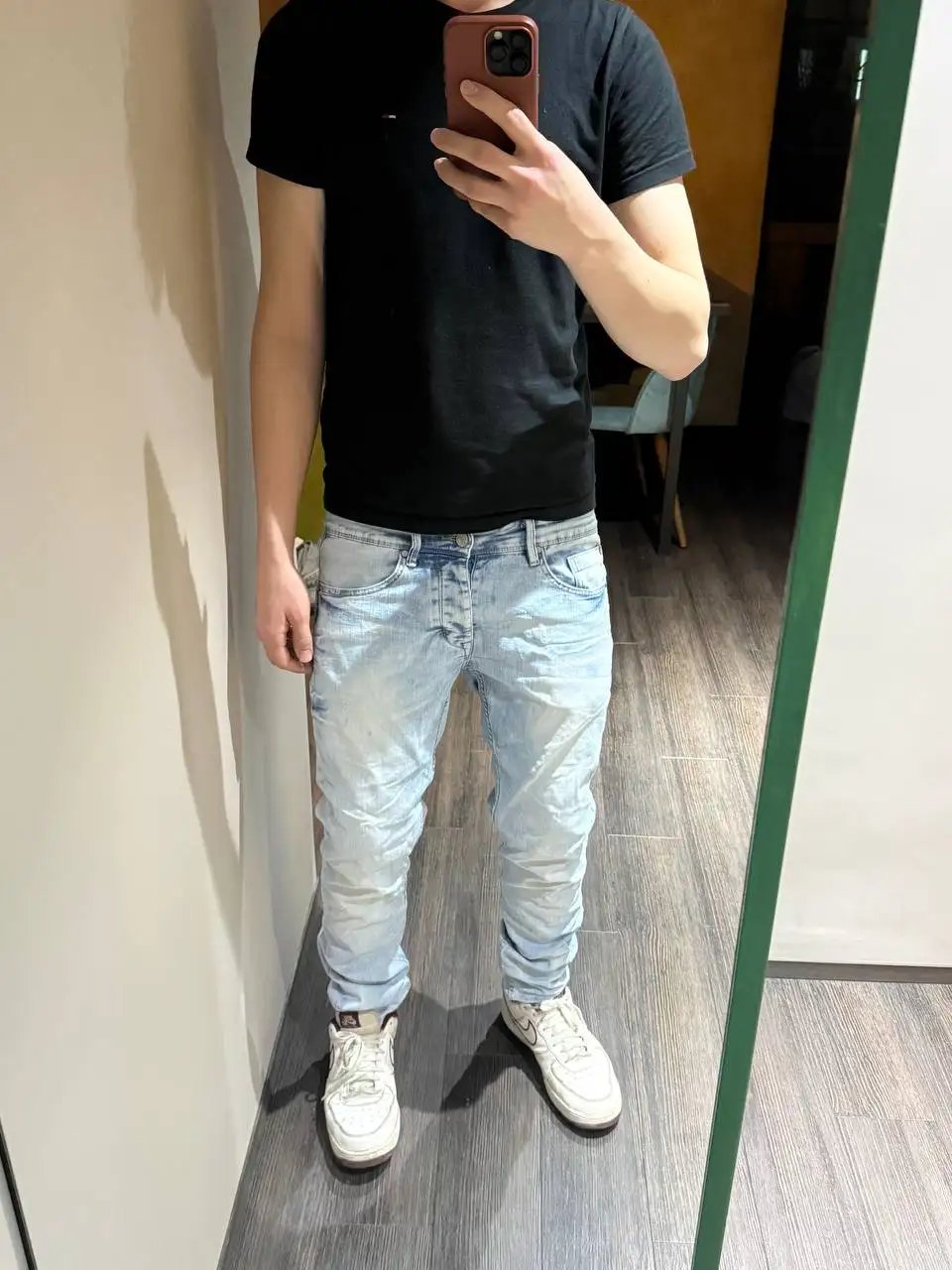 Продажа б/у джинсов различных брендов и фасонов - Джинсы (Одежда) в Курск