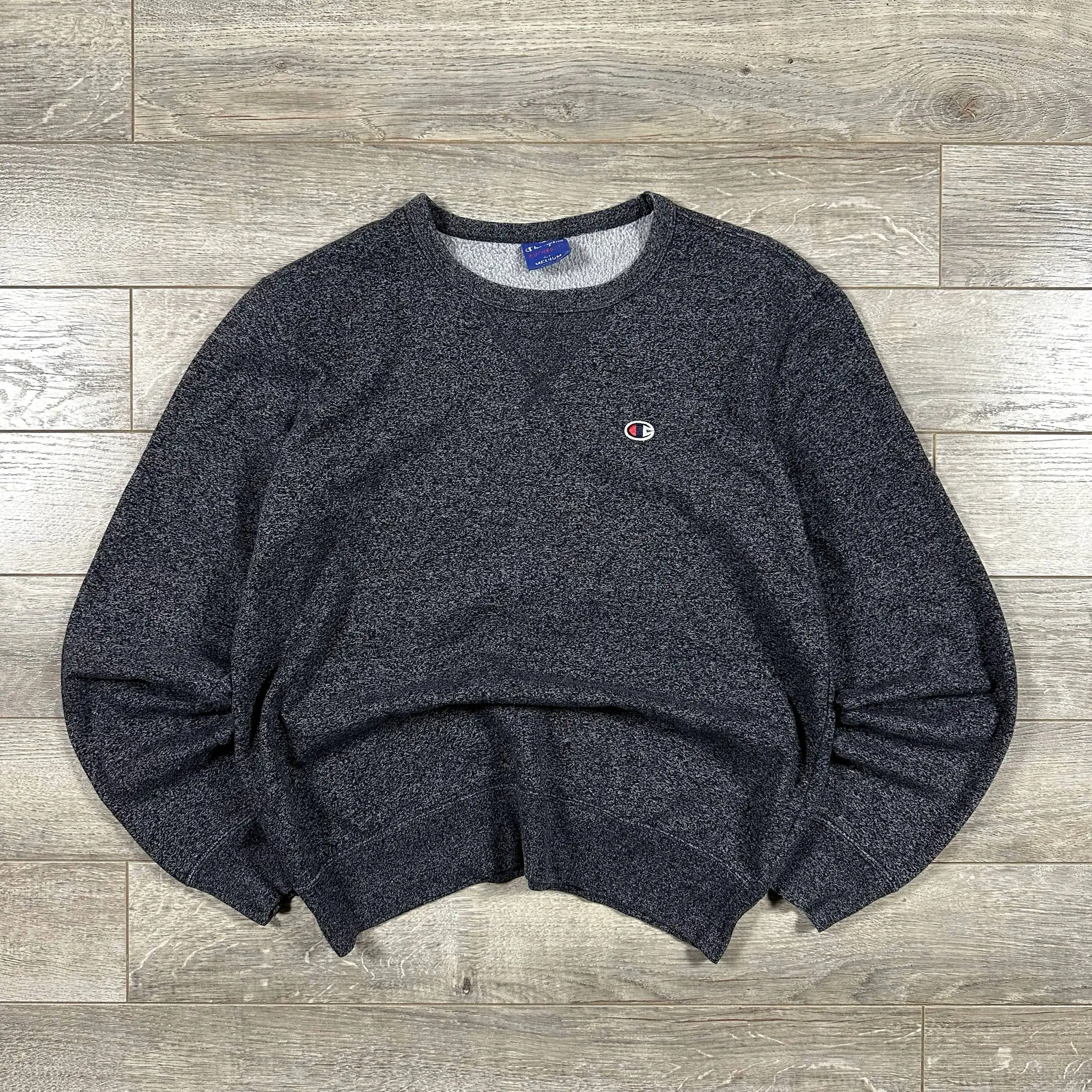 Свитшот Champion размер S-M в отличном состоянии - Верхняя одежда (Одежда) в Курск