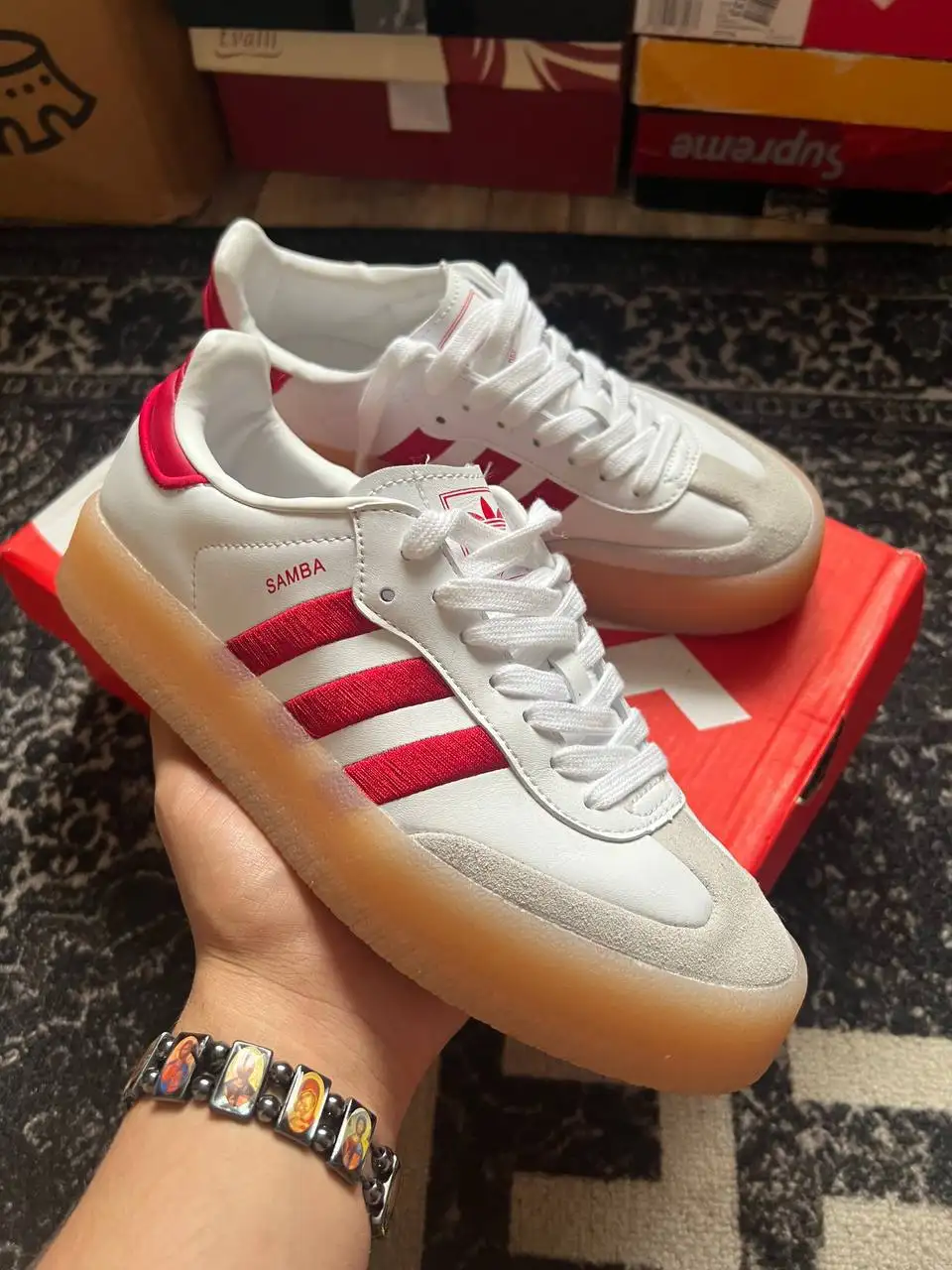 Продам кроссовки дешево - Кроссовки (Одежда) в Курск