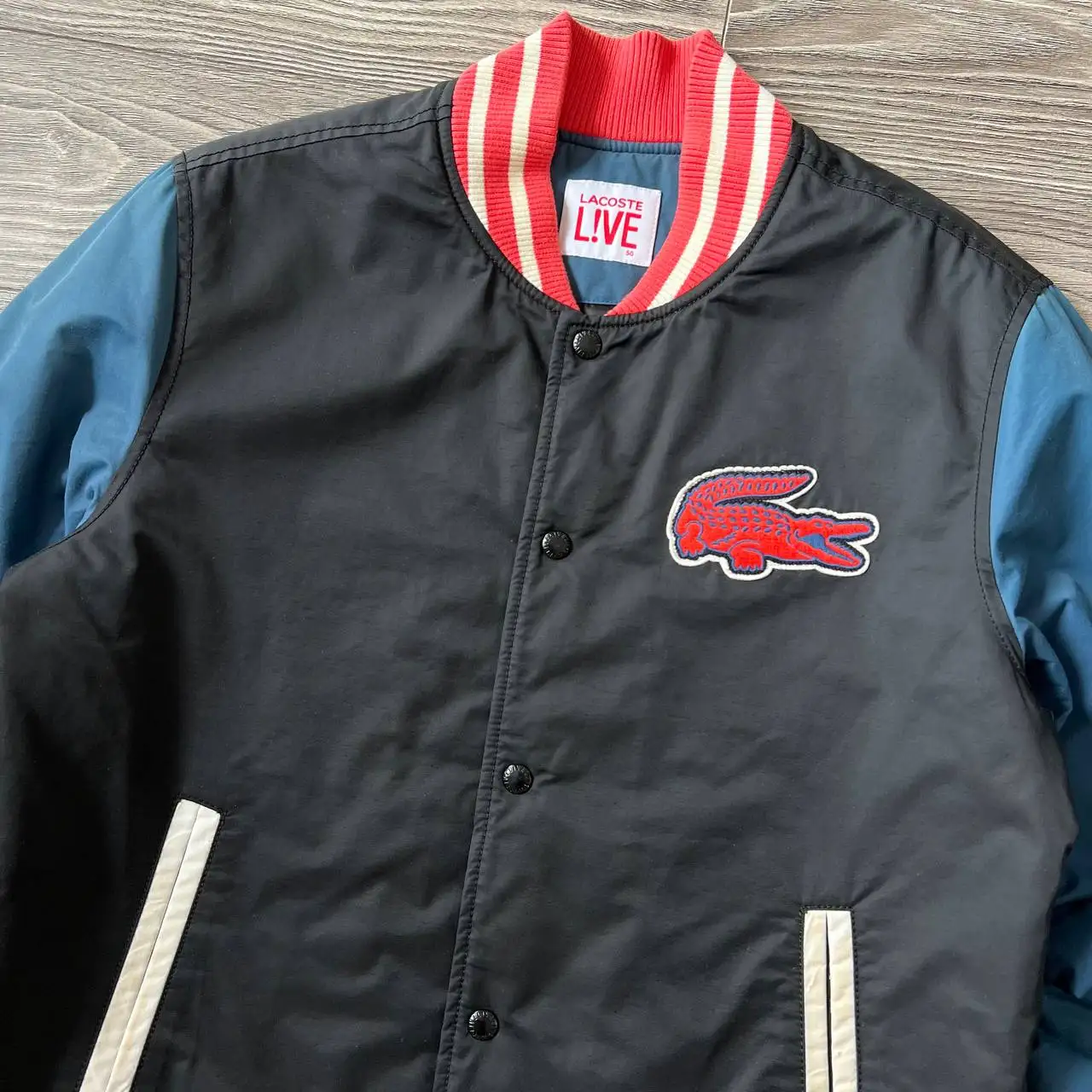 Бомбер Lacoste размер L - Верхняя одежда (Одежда) в Курск