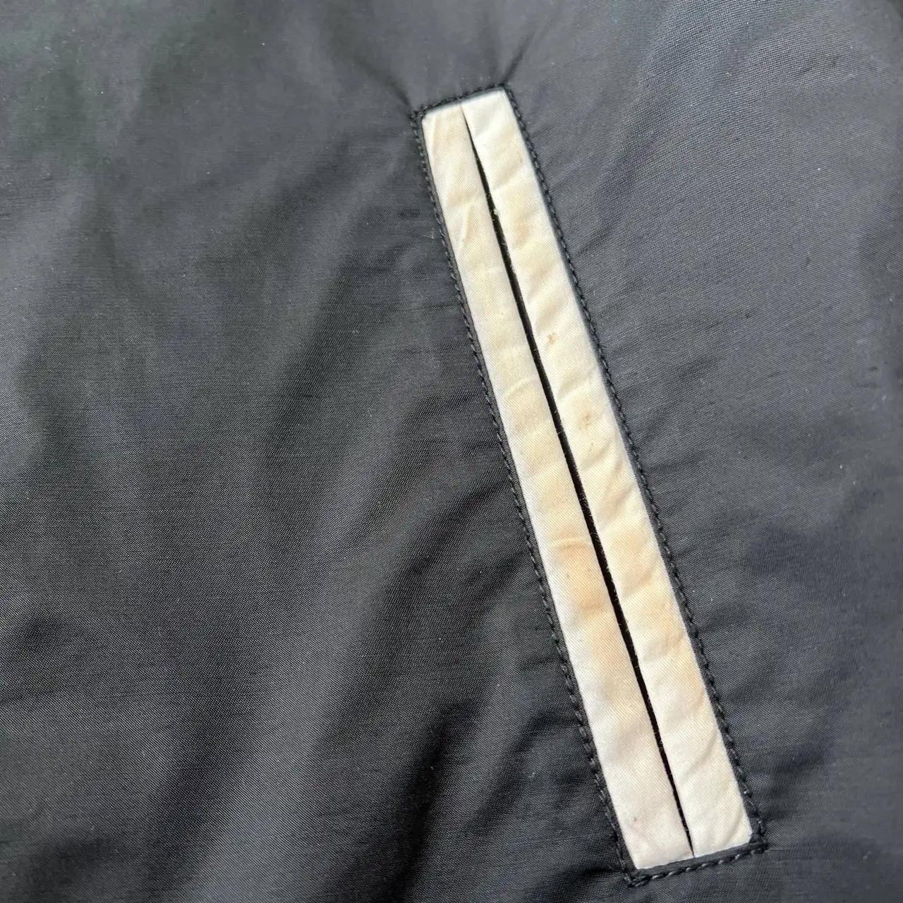 Бомбер Lacoste размер L - Верхняя одежда (Одежда) в Курск