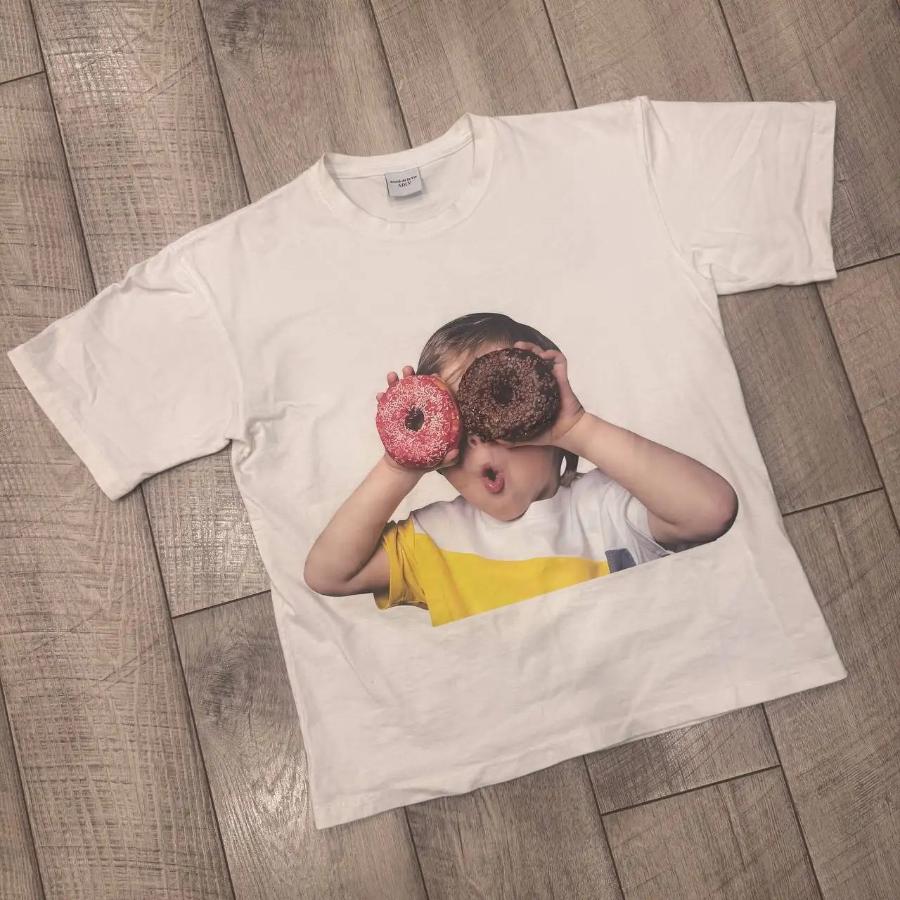 Футболка Acmé de la Vie (ADLV) - Футболки (Одежда) в Неизвестно