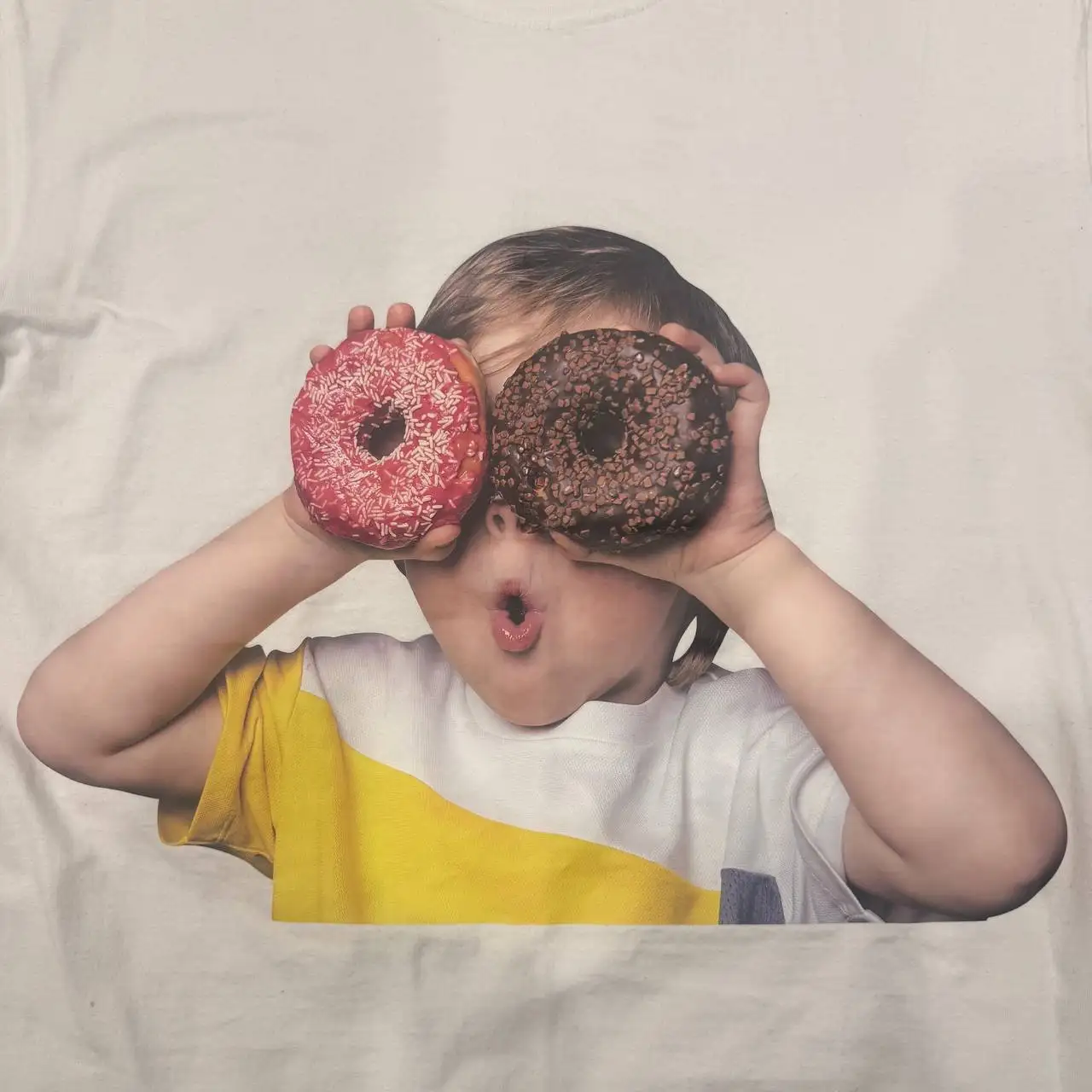 Футболка Acmé de la Vie (ADLV) - Футболки (Одежда) в Неизвестно