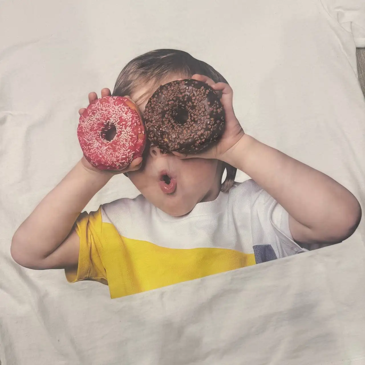 Футболка Acmé de la Vie (ADLV) - Футболки (Одежда) в Неизвестно