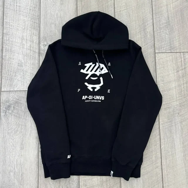 Худи A BATHING APE® (размер M, состояние 9/10) - Верхняя одежда в Неизвестно