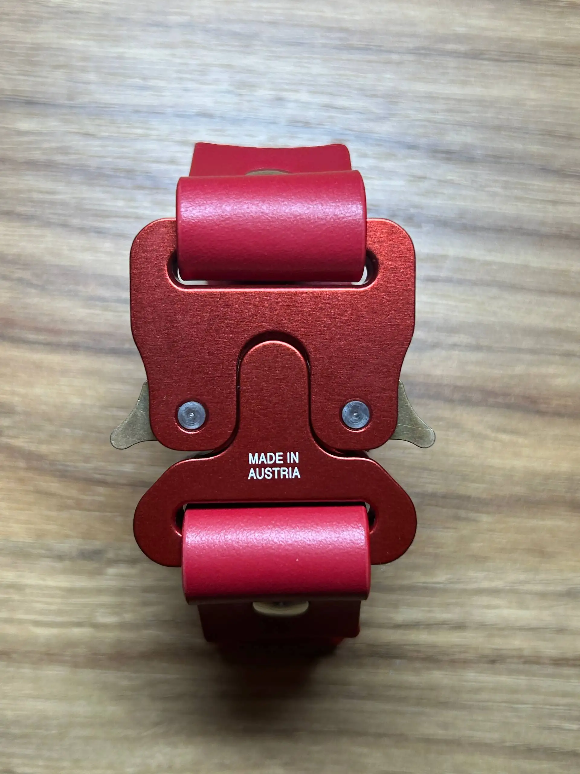 Браслет 1017 ALYX 9SM Medium Buckle Bracelet - Барахолка в Неизвестно