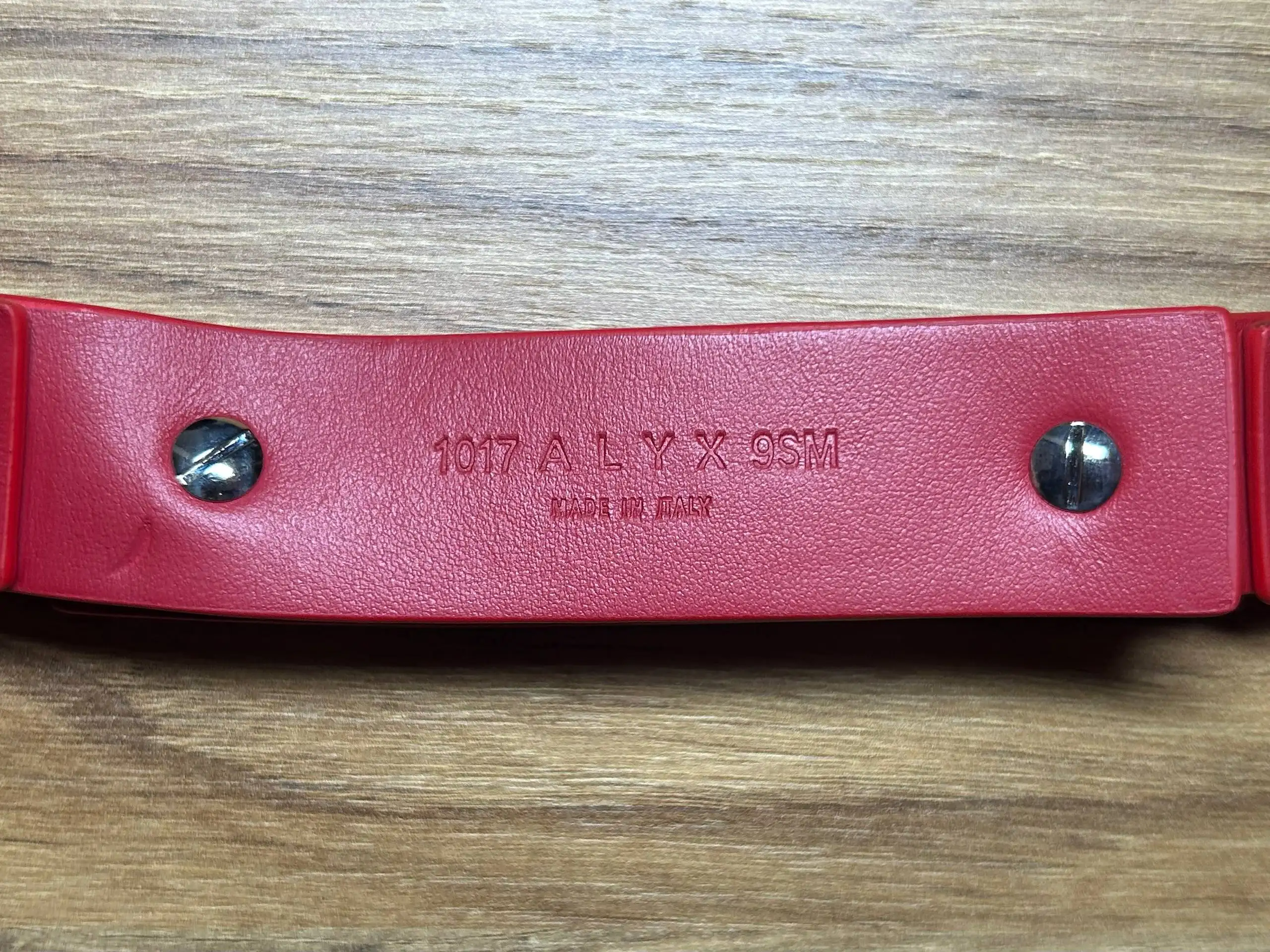 Браслет 1017 ALYX 9SM Medium Buckle Bracelet - Барахолка в Неизвестно