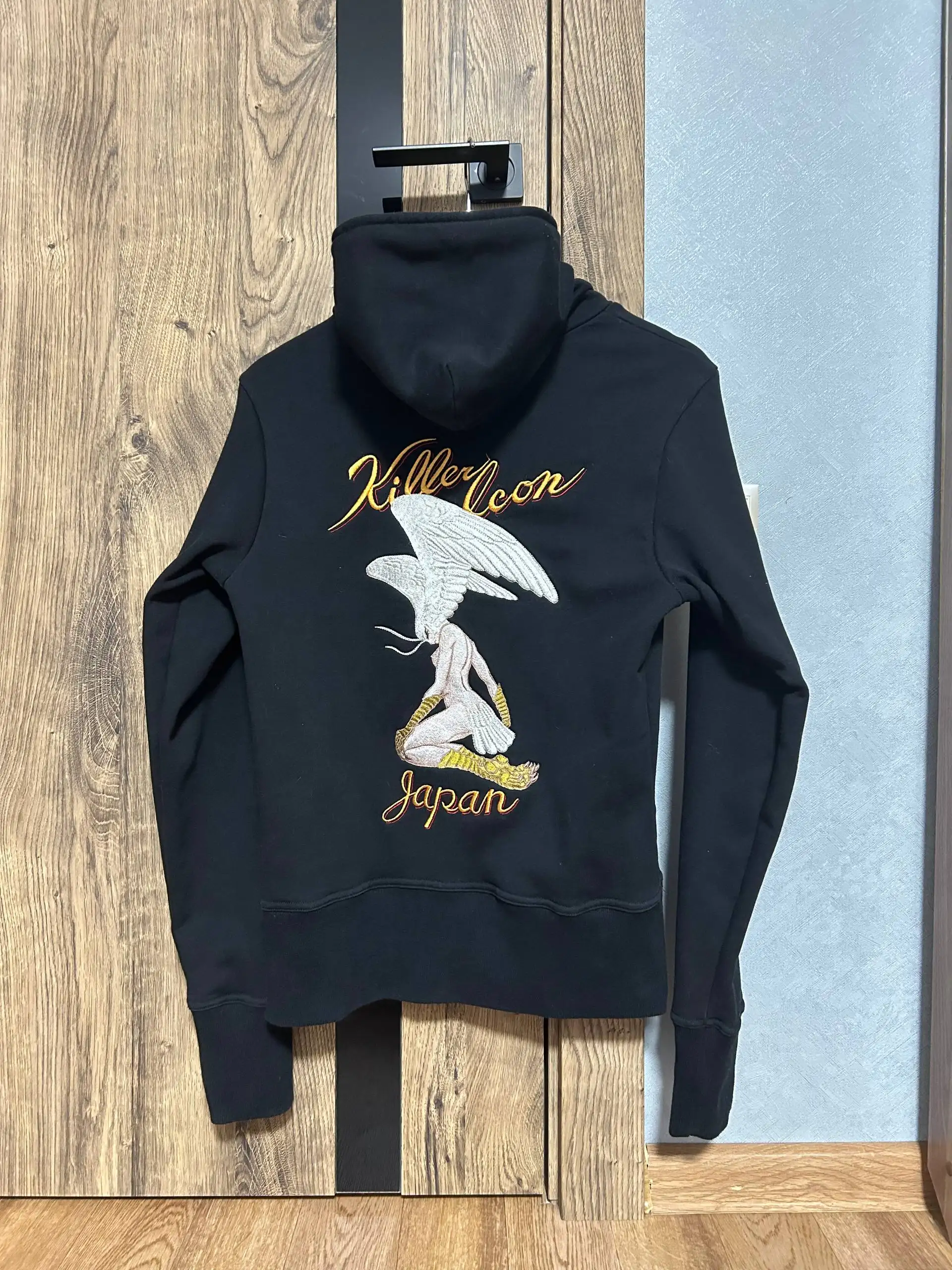Beauty:Beast X COSPA Killer Icon 98AW Sirene Hoodie - Верхняя одежда (Одежда) в Неизвестно