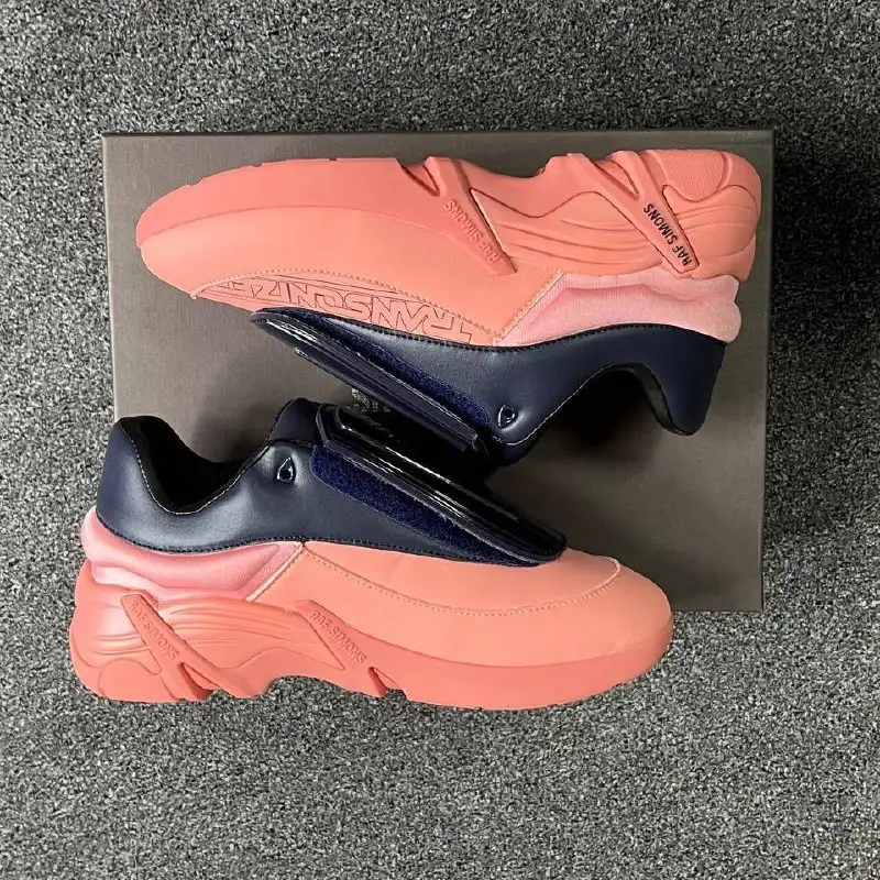 Подборка кроссовок Antei Raf Simons, Numeris, Nike Air Force 1 - Обувь (Одежда) в Неизвестно