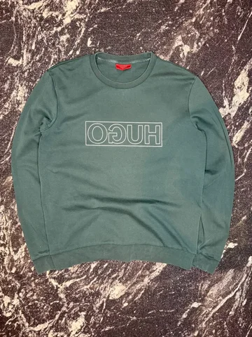 Hugo Boss Sweatshirt, размер M - Одежда в Неизвестно